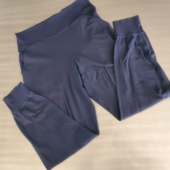 lululemon athletica Pants - Lululemon Athletica Align  Pull on Jogger Navy with Pockets Size 8